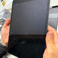 Ipad 8th generation wifi + cellular 32 gb
