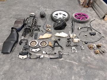 vedo pezzi honda Nsr 125