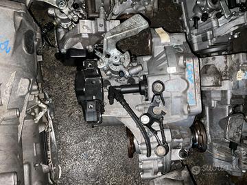 CAMBIO MANUALE CAY 1.4 TD VW 5M