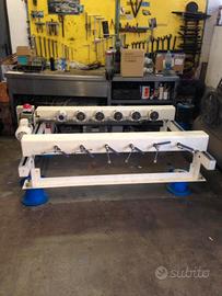 Piazzatore per elementi in legno su centri di lavo