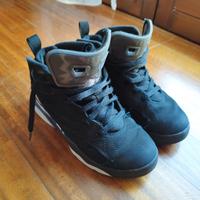 Scarpe Jordan bimbo numero  33 MVP come nuove