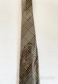 Cravatta classica originale Ernesto Capua