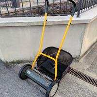 Stiga SCM 240 R con cestello raccogli erba