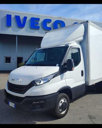 IVECO - Daily 35 C14H BOX