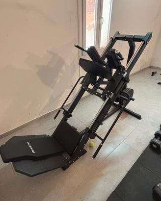 Leg press/ Hack squat