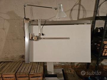Tavolo da disegno