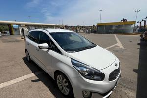 Kia carens 7 posti.