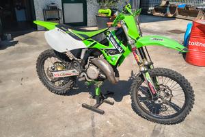 Kawasaki kx 125 cross