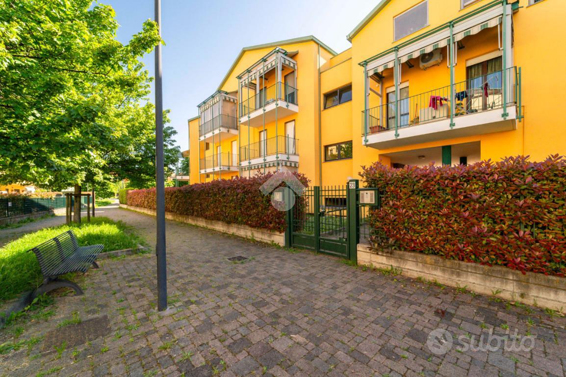 Apartment in Grugliasco, Torino - Vista 2