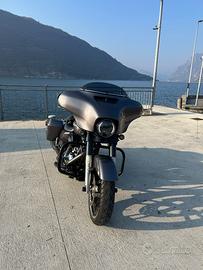 Street Glide