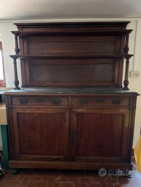 Mobile antico da cucina