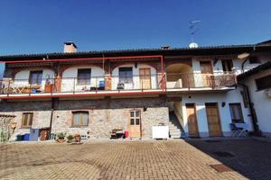 Immobile in asta di 122 m² con 3 locali e box auto