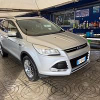 Ford Kuga 2.0 TDCI 140 CV 4WD Powershift