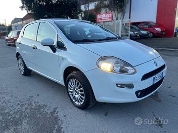 FIAT - Punto - 1.4 8V 5p. Natural Power Lounge
