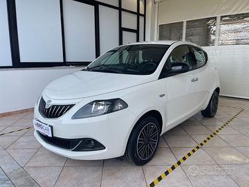 Lancia Ypsilon 1.0 FireFly 70cv S&S Hybrid GO...