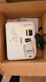 Proiettore espson EB-S05