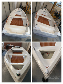 Barca motore carrello accessori