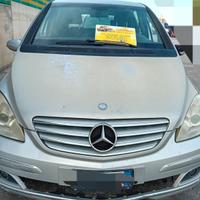 RICAMBI VARI  MERCEDESCLASSE B 200 ANNO2008 CC 2 D
