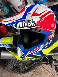 Casco motocross airoh