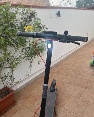 Monopattino elettrico segaway