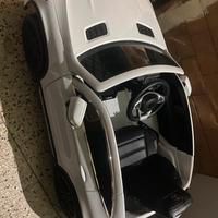 Auto elettrica Mercedes per bambini