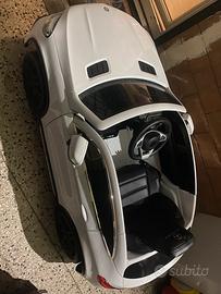 Auto elettrica Mercedes per bambini