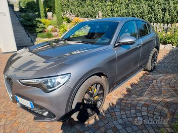 Alfa Romeo Stelvio Stelvio 2.2 t Veloce Q4 210cv