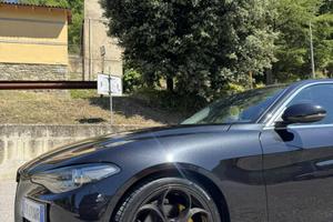 Alfa Romeo Giulia 2.2 180cv Super
