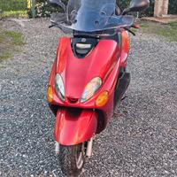 Yamaha Majesty 125 1999