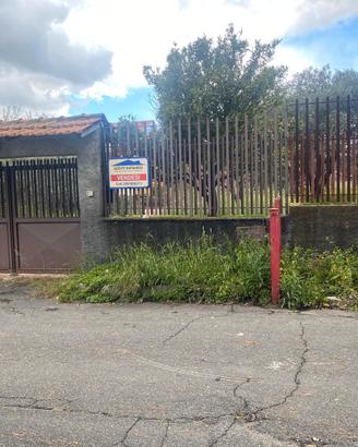 Terreno edif. e deposito via Zancle 6 Mascalicia