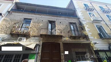 Casa di corte Via San Carlo Caserta