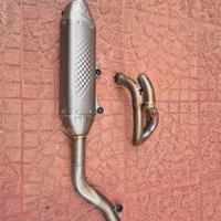 Scarico completo Akrapovic.