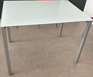 Tavolo  Bontempi  cm. 100x70 allungabile cm. 40