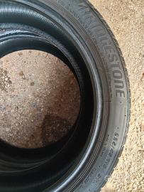 225/45 r18 Bridgestone 