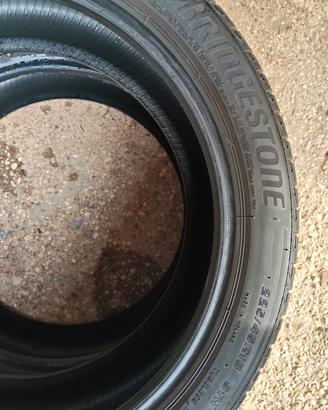 225/45 r18 Bridgestone 