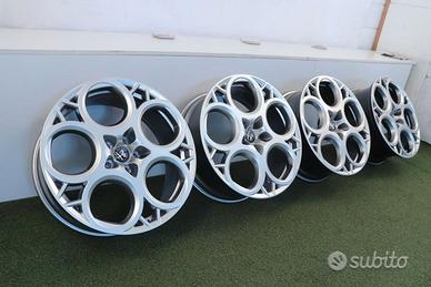 Cerchi in lega Alfa Romeo Tonale 20 ORIGINALI