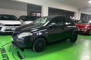 Lancia Ypsilon 1.2 69 CV 5 porte Elefantino Blu