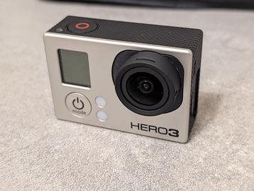 GoPro Hero3 Black + schermo LCD e altri accessori