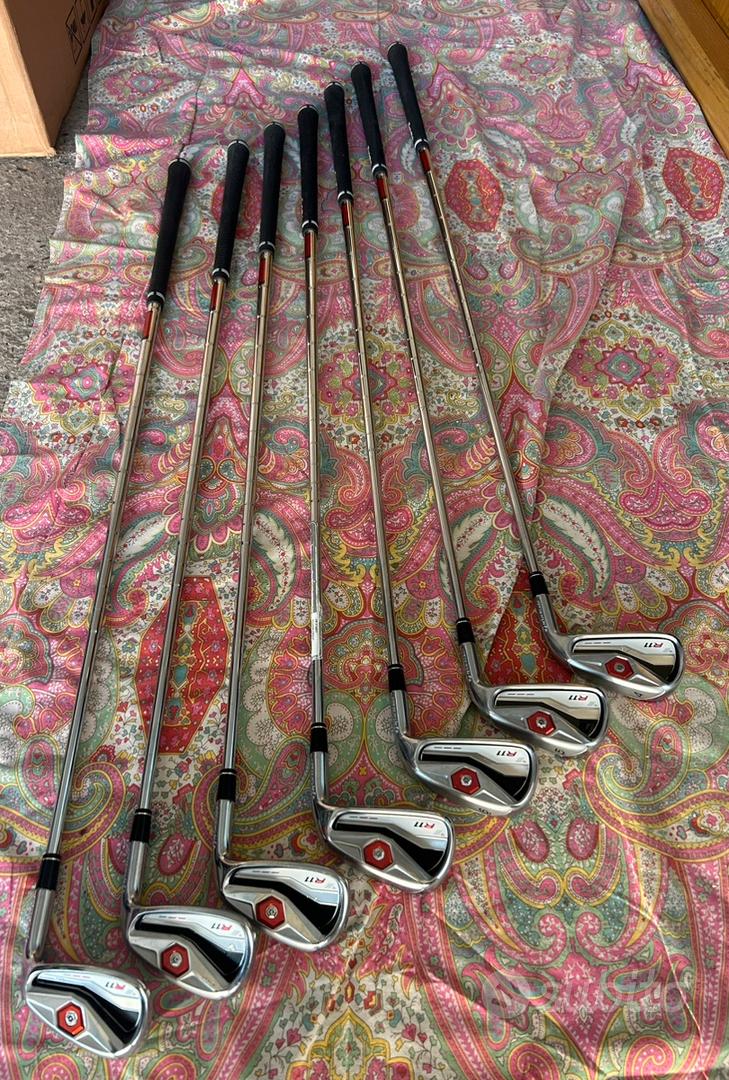 Set Ferri TaylorMade R11 – Shaft KBS 90 Regular - Sports In vendita a ...