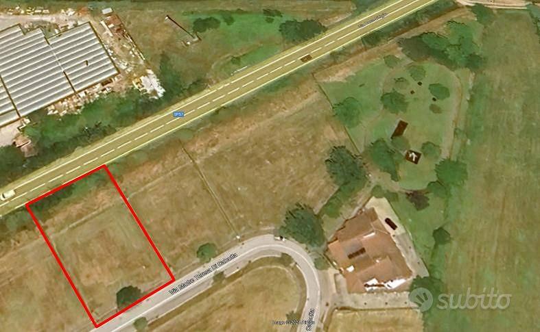 Immobile in asta di 1000 m² a Curtatone - Vista 2