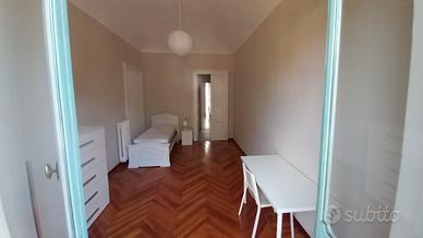 Stanza per studentessa