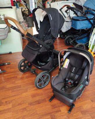 Duo Nuna Passeggino  Mixx e ovetto Icon