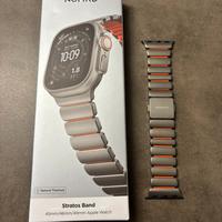 Nomad Stratos Band in Titanio naturale apple ultra