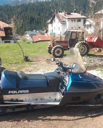 motoslitta polaris