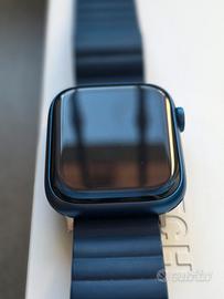 Apple Watch serie 7 - 45mm  GPS - blue aluminium