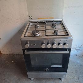 Cucina a gas, marca La Germania