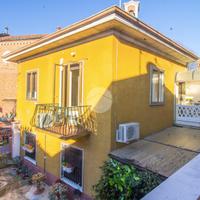 2 LOCALI A GARBAGNATE MILANESE