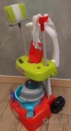 Carrello delle pulizie con accessori 