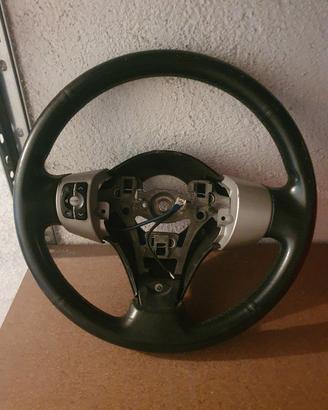 volante yaris