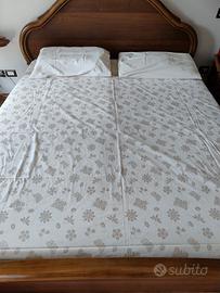 Letto matrimoniale